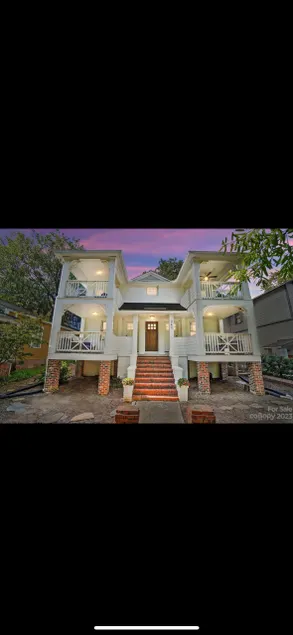 Comfortable, Historic, South End Condo - Image 1