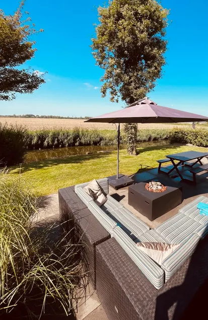 Holiday Home in Kattendijke near Oosterschelde - Image 1