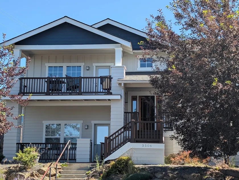 Spacious and Private Suite in Central Oregon! - Image 1