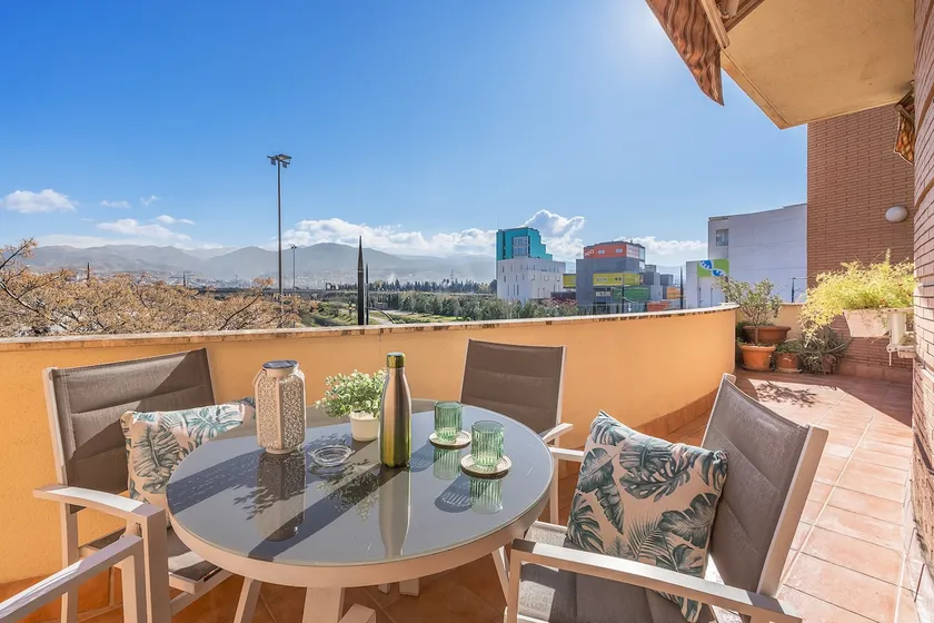 A bright apartment 10 minutes from the Center - Image 1