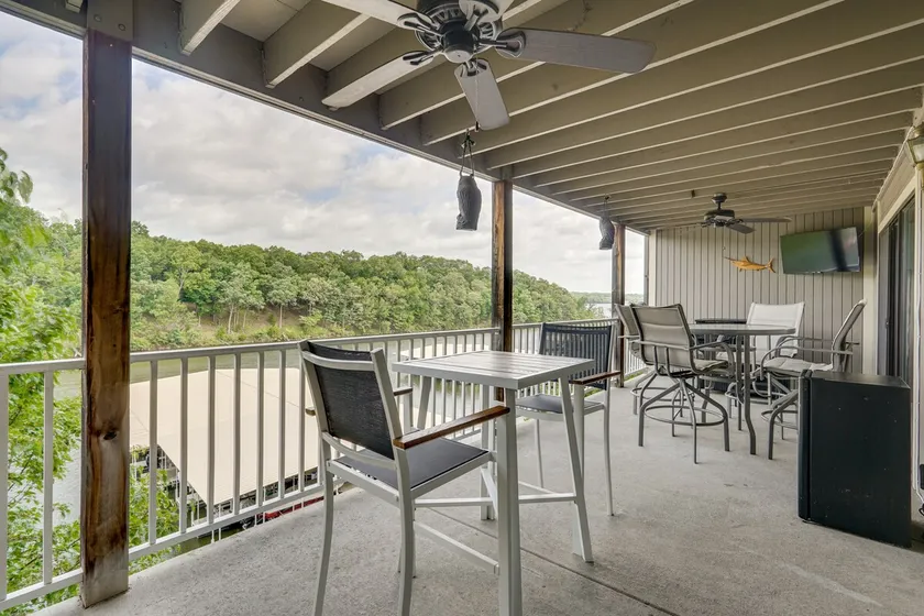 Tranquil Osage Beach Condo w/ Waterfront Decks! - Image 1