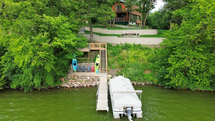 Star Lake Hideaway - Image 1