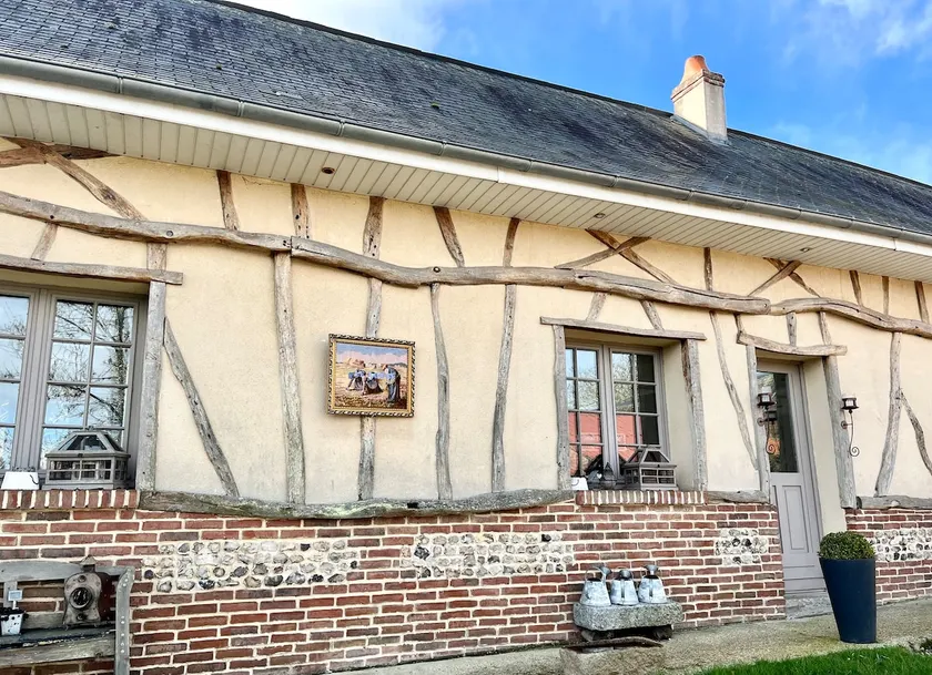 Loft-style house, countryside, sea, beach, horses - Image 1