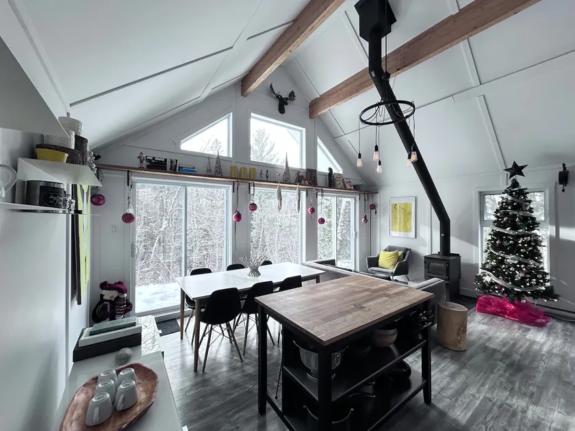Chalet Le Saint-Vincent (waterfront) - Image 1
