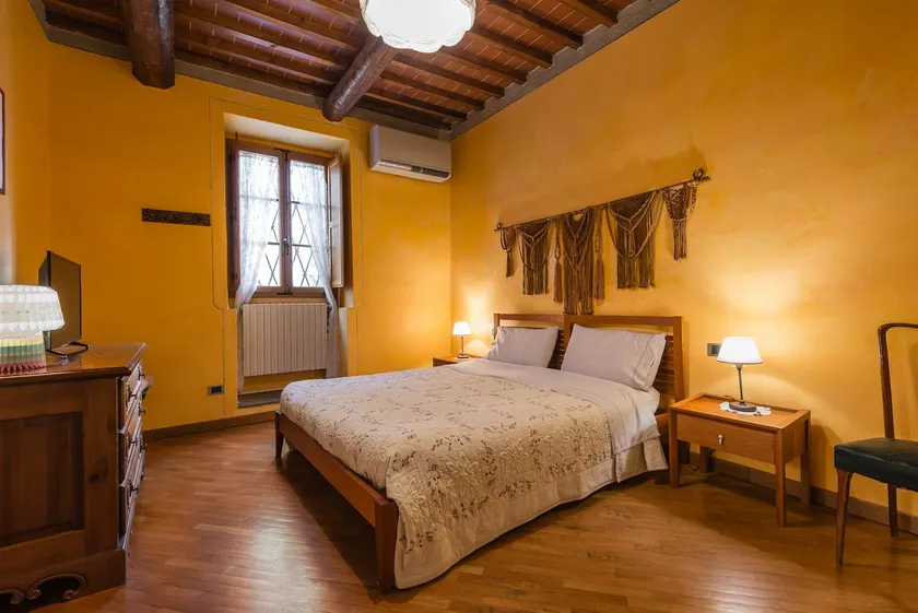 ♥ 75 sqm apartment | heart of Pistoia | 100 meters from the cathedral - Image 1