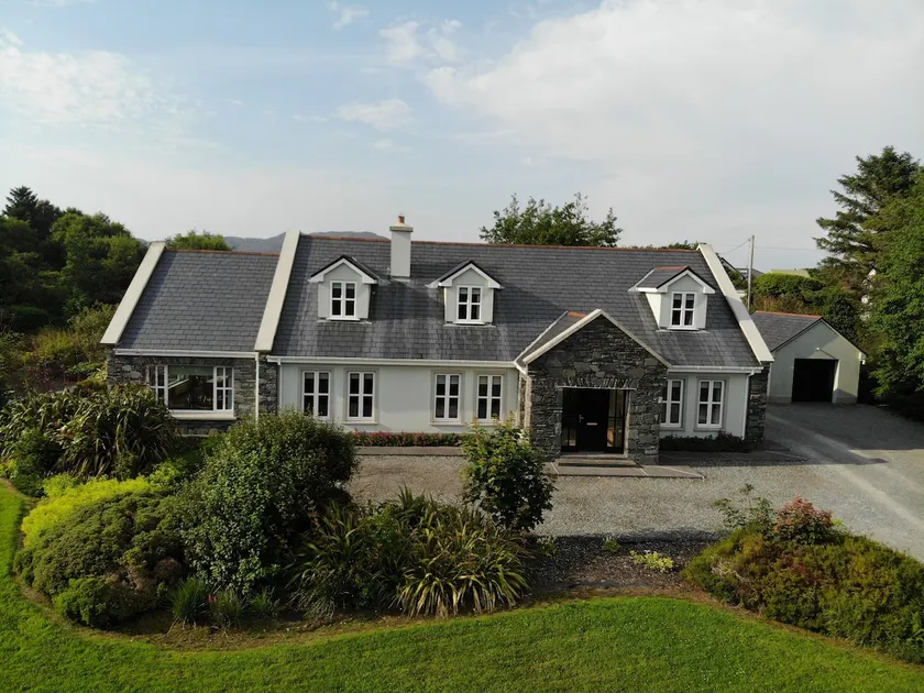 Ballinakill Lodge - Image 1