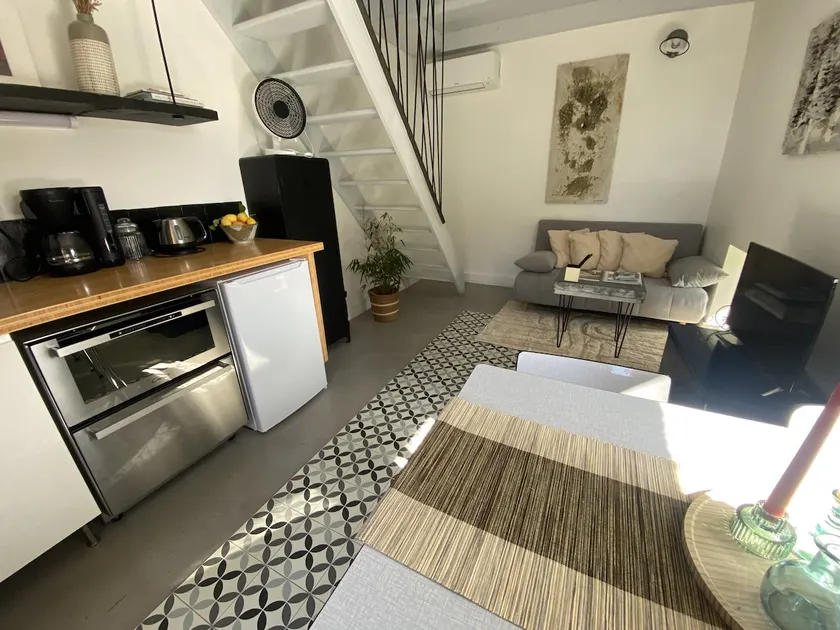 Maison Sandrian - Image 1