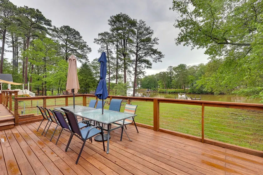 Reedville Home mit 4 Fahrrädern, 6 Kajaks und Zugang zum Fluss - Image 1