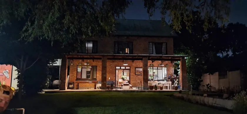 Long/short term, garden flat. Cozy and comfortable - Image 1