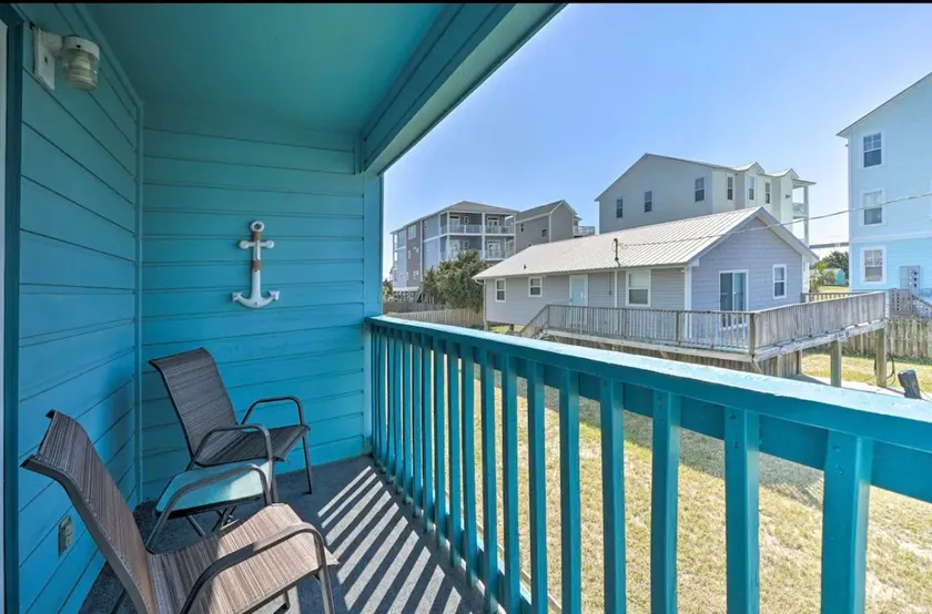 Beach, Please! - Image 1