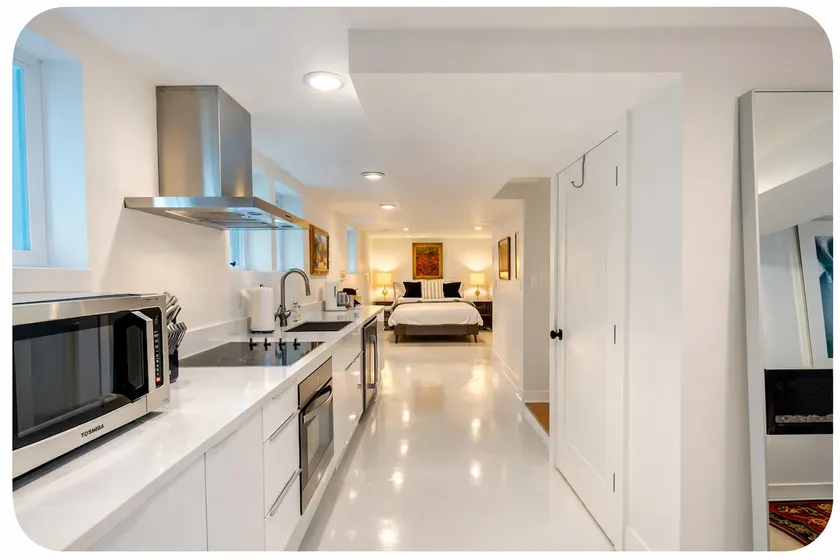 Chef’s Kitchen, King&Queen, Soaker Tub, Fireplace - Image 1