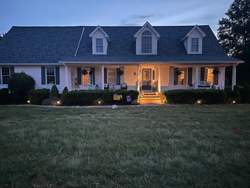 Docile Dorchester Home- Ironman Guests Welcome! - Image 1