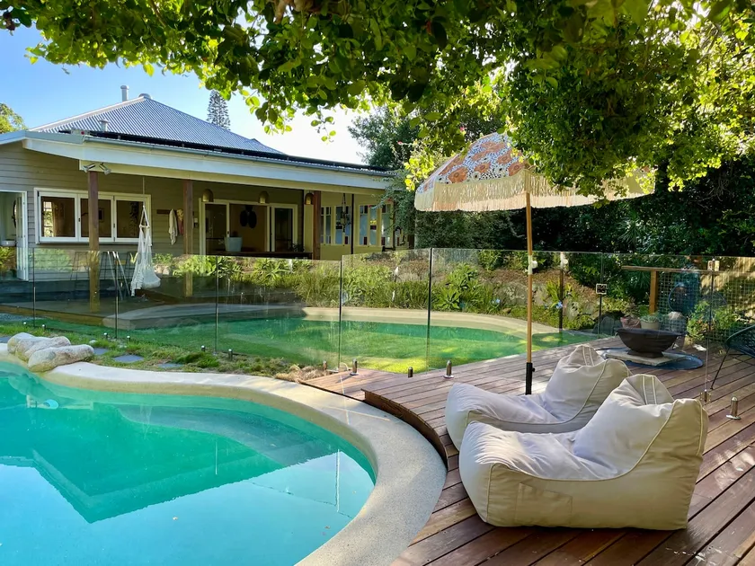 Little Railway Cottage - Pet friendly - Pool - Image 1