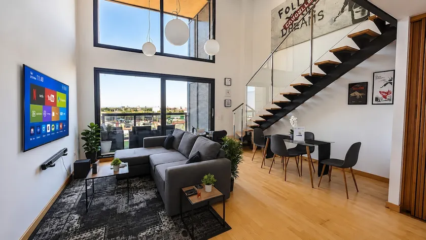 Duplex loft 125 m² · pool, gym and parking - Image 1