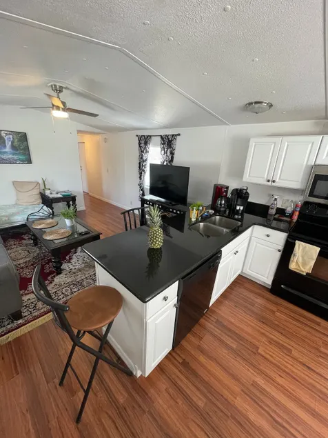 Vacation House Next To Sanibel Island And Captiva - Image 1