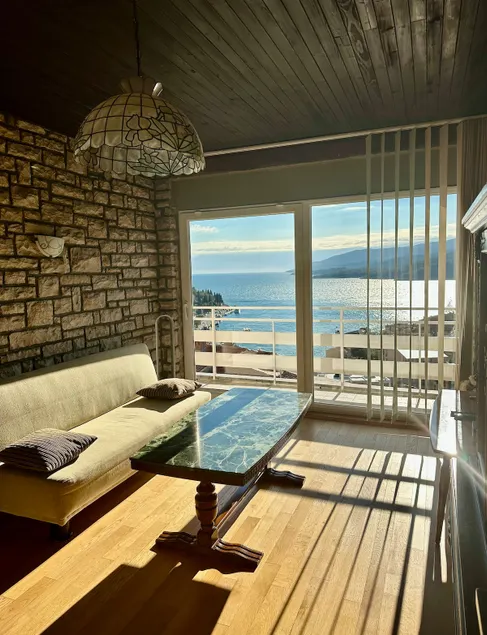 Mira's sea view apartement - Image 1