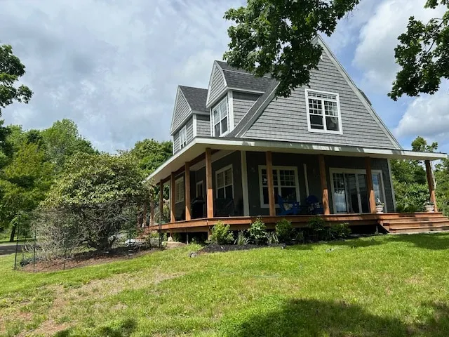 Century home away from home - Image 1