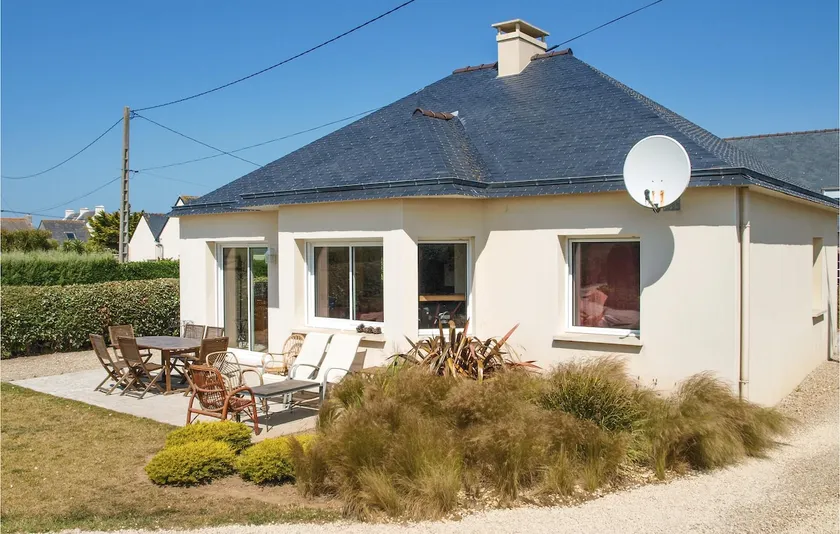 Bellissima casa con 2 camere da letto a Kerlouan - Image 1
