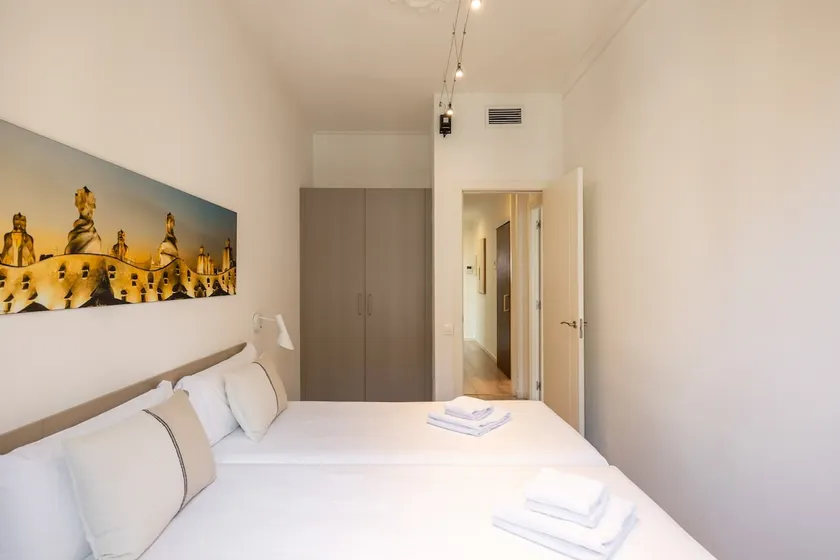 Superior 4 Bedroom Apartment - B2,1,3,4,5 - Image 1