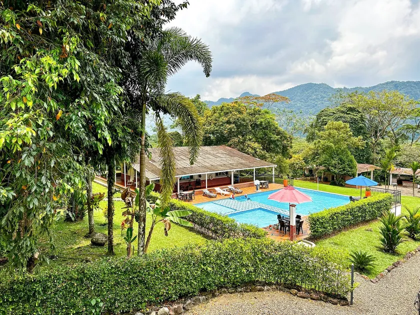 Private pool country house near Villavicencio - Image 1