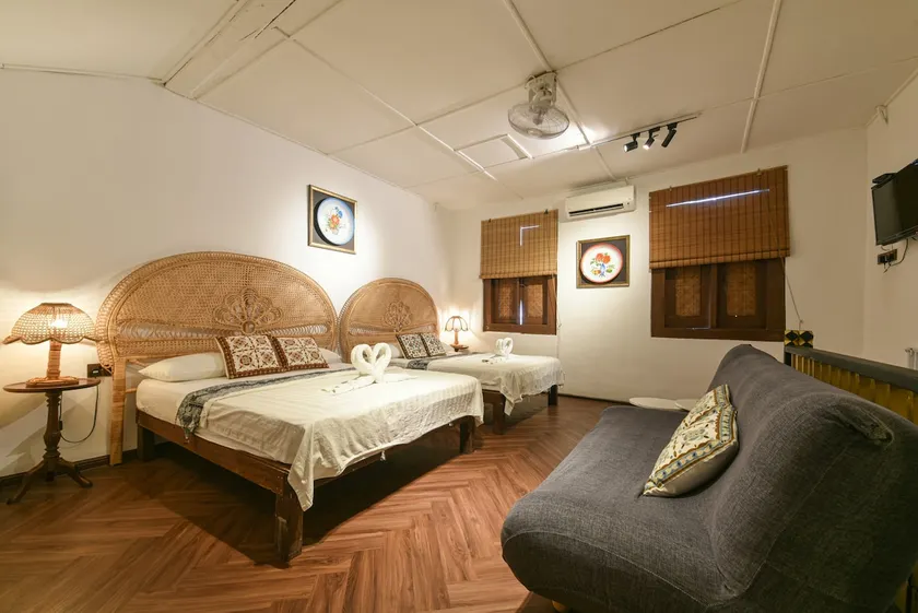 Peranakan House for 4 in Melaka Jonker Area (H31) - Image 1