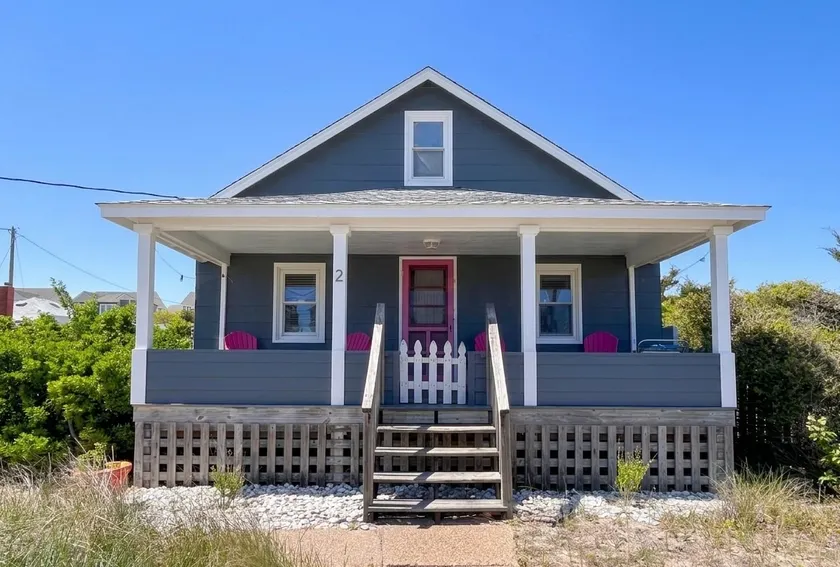 Sea Spray Cottage #2 - Image 1