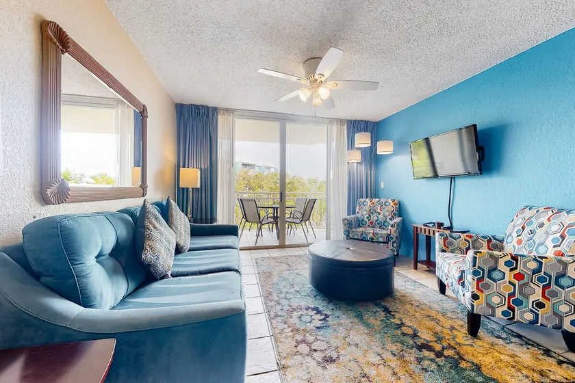 Sunny 2BR 2nd-Floor | Balcony | Pool - Image 1