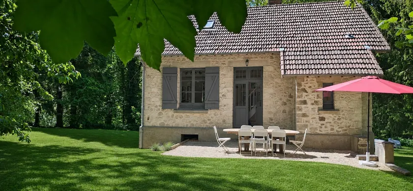 Château des Chaînées Bed & Breakfast - Image 1