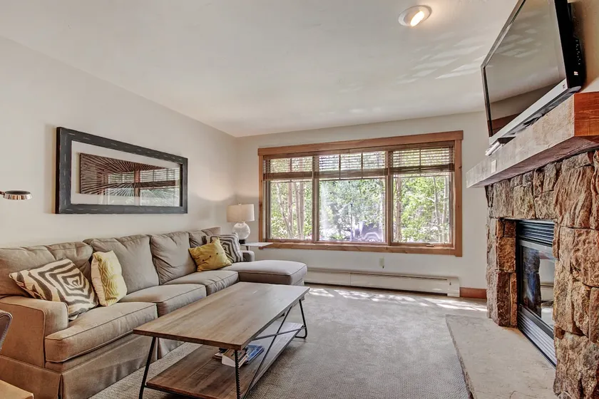 Refined  With Sunny Views 2 Blocks To Downtown Breck 1 Bedroom Condo by RedAwning - Image 1