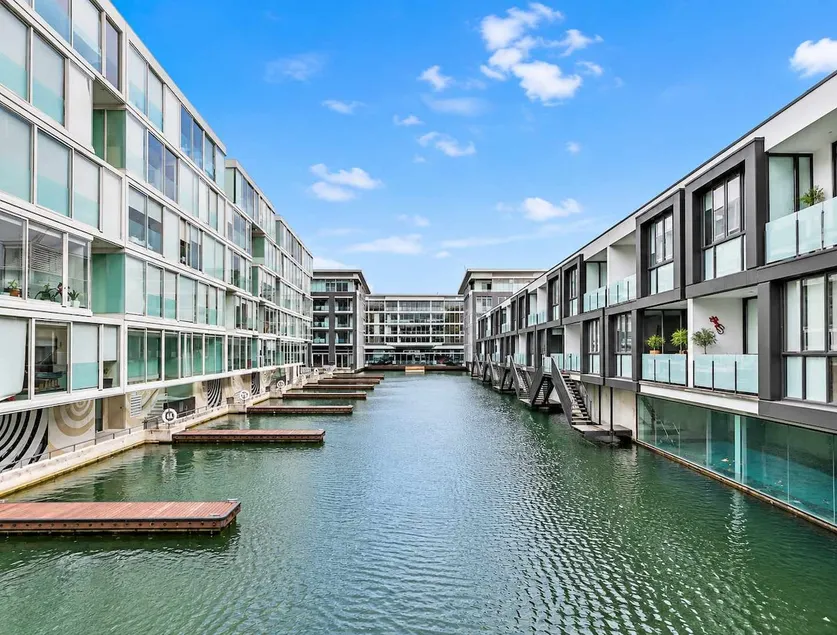 Viaduct 2-Zimmer I Pool, Spa + Parkplatz | Zodiak Stays - Image 1