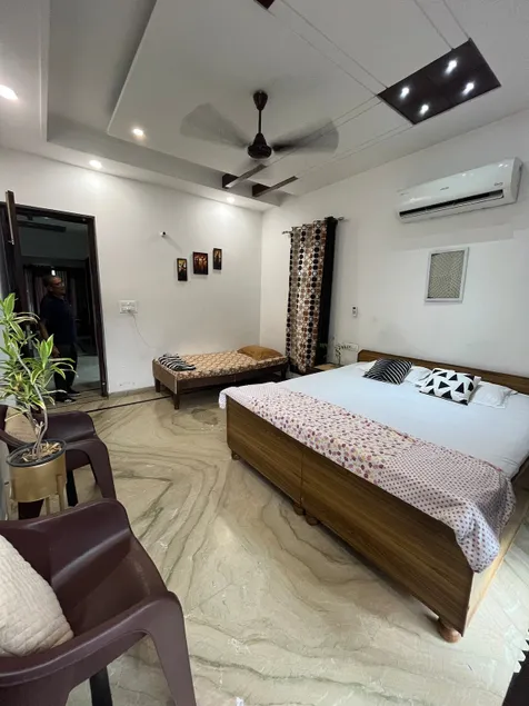 Exquisite 2BHK Beautiful & Spacious with Lawn - Image 1