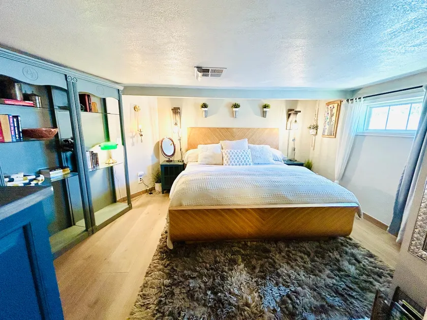 Desert Charm | Cozy Vintage Phoenix Hideaway - Image 1