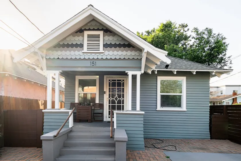 Pasadena Bungalow - Image 1