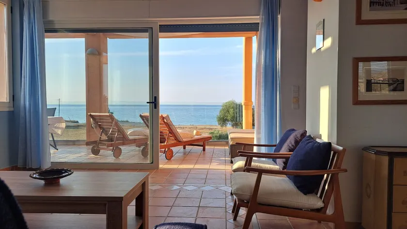 Alekos Beach Houses-Eternity - Image 1