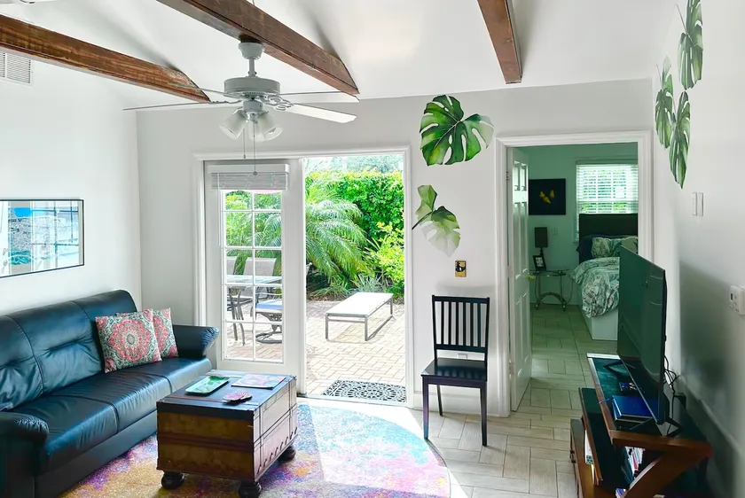 The Coach House -2 bedroom/3 bath Orlando Getaway! - Image 1