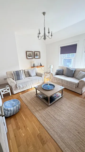 Harbour Retreat Padstow - Entire Apartment in the beautiful old town of Padstow Harbour - Image 1