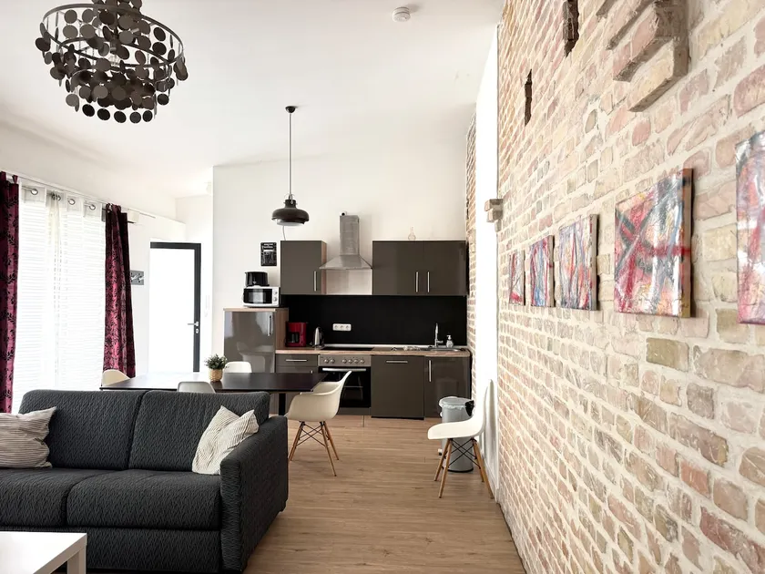 Top floor, central & quiet in Berlin Pankow - Image 1