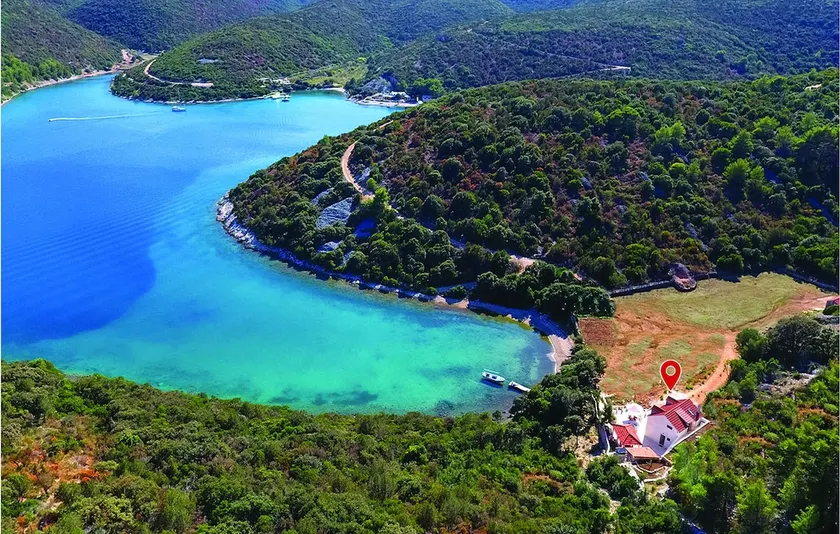 3 bedroom beautiful home in Pucisca - Image 1