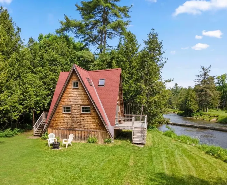 A-Frame by the Brook - Image 1