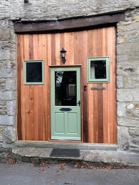 Summers Barn - Image 1