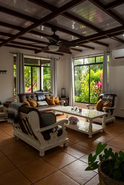 Casa Los Madriz (Suite #2) - Image 1