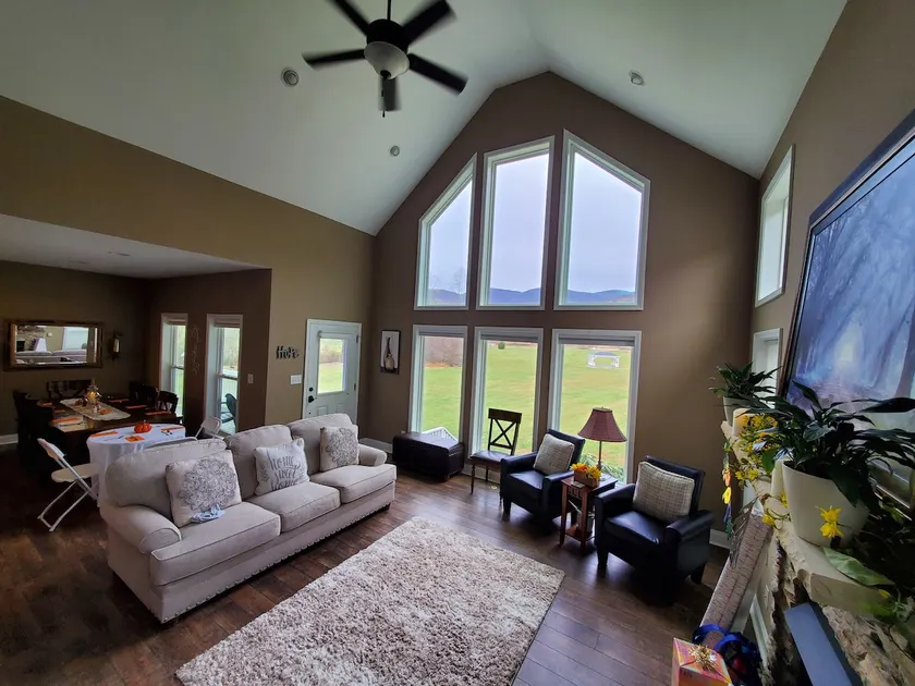 Peaceful home near Hays, Sparta, Stone Mountain - Image 1