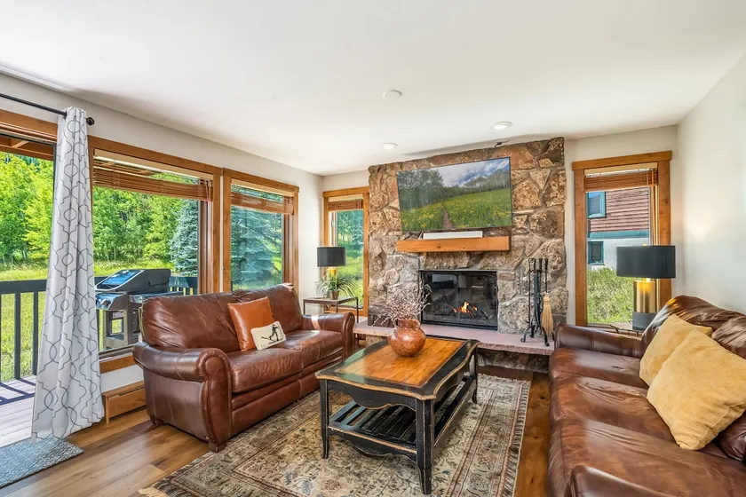 Vail condo- super clean, steps to free bus - Image 1