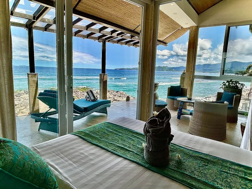 Ocean Suite By A&J - Exceptional Beachfront Apartment - Candidasa - Image 1