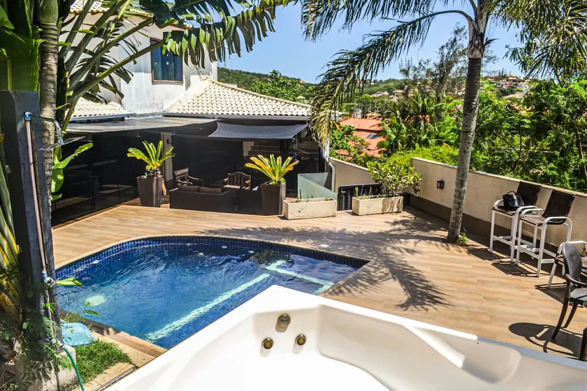 Buzios Geriba 4 en-suites with a view of the sea, pool and Hydro. - Image 1