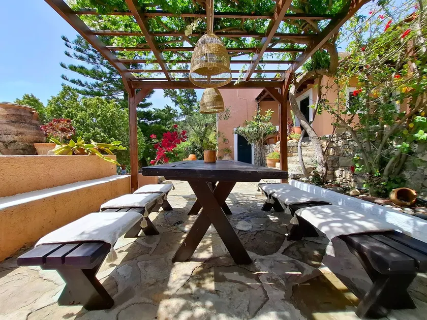 Punentes Family Beach House - ”Anemos” - Image 1