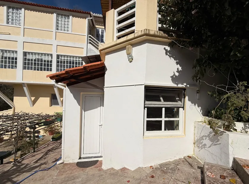 Grandma Micas House - South Apartment - Image 1
