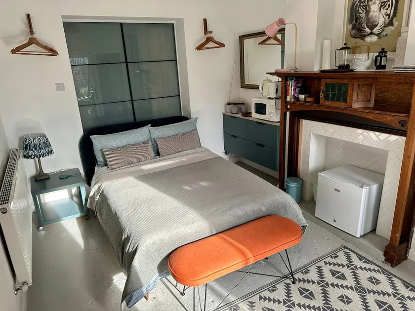Garden studio in Antiques quarter - Image 1