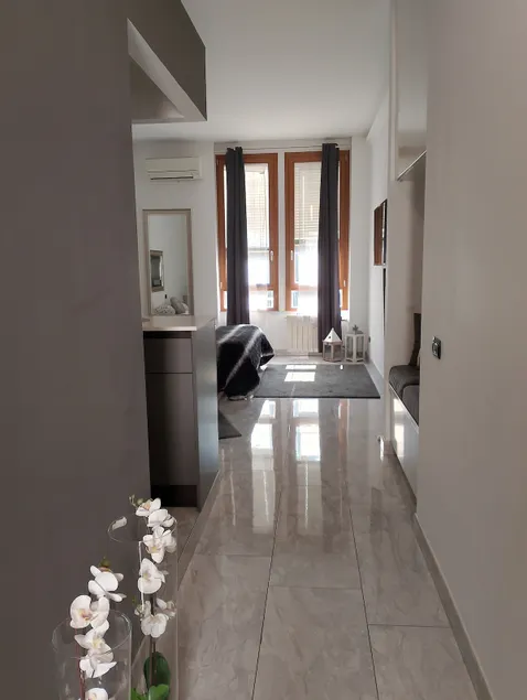 Passion Suite 13 - Image 1