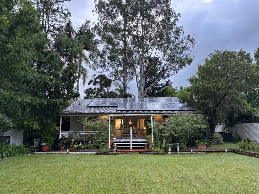 Tyalgum Guesthouse : 4BR| Sauna| Basic Breakfast - Image 1